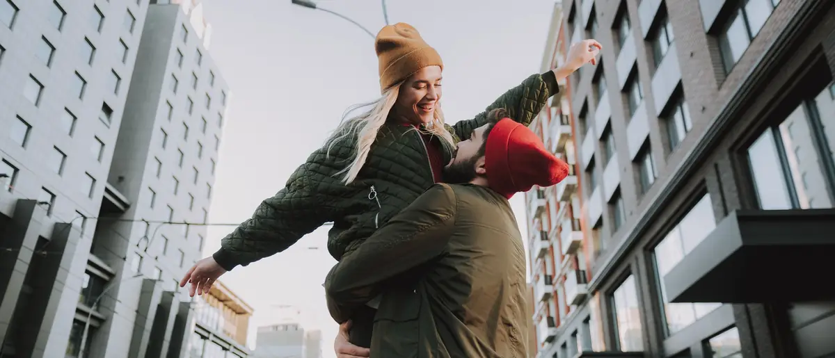 Abbildung der Commerzbank Girocard  und 150 Euro Prämie